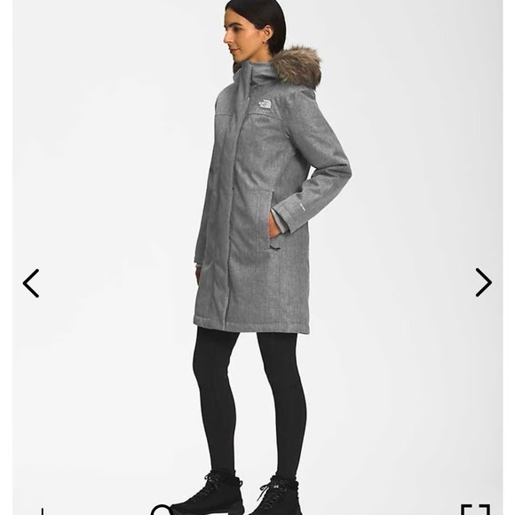 Women’s NWOT The North Face Charcoal Herringbone Puffer Jacket w fur hood - L - Picture 1 of 7